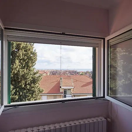 La Riviera Dei Colori Marina dʼAndora