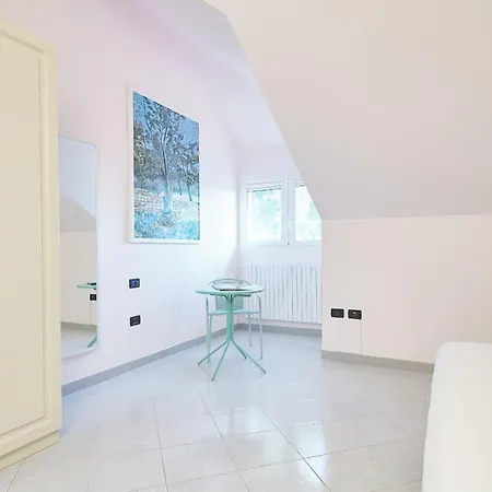 La Riviera Dei Colori شقة