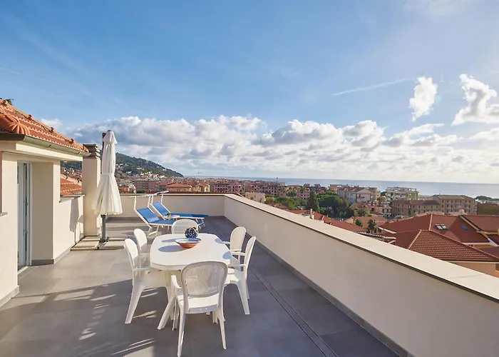 La Riviera Dei Colori Marina dʼAndora